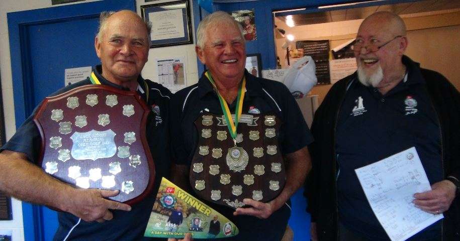 Brothers Tim & Bill Knight Win their fathers shields for 2023 JAK