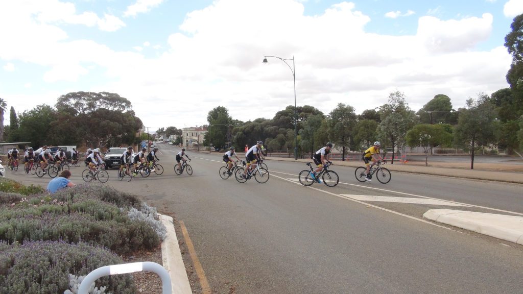 Canteen Road Raise riders leave Eudunda Gardens