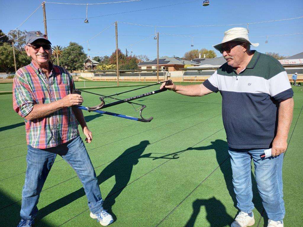 Des Schiller and Greg Prior - the duelling bowling arms