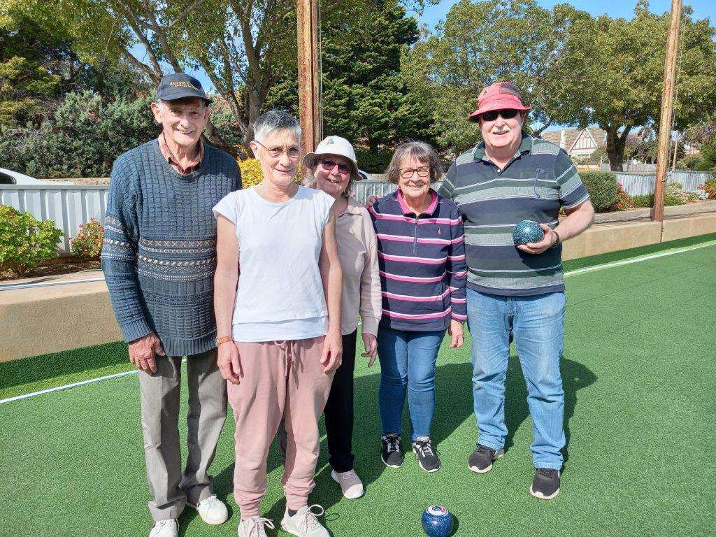 Eudunda Friday Afternoon Bowls - Colin Menz, Jan Beggs, Rhonda Horne, Gloria Bowden, Bill Mader