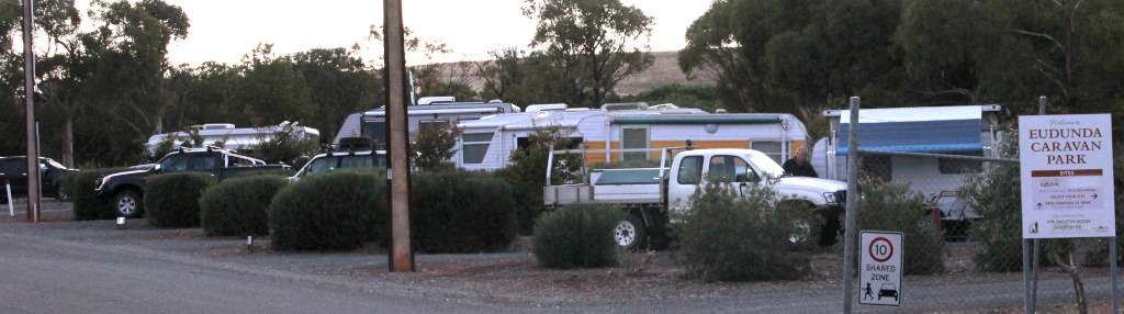 Eudunda Caravan Park - 6 bays full