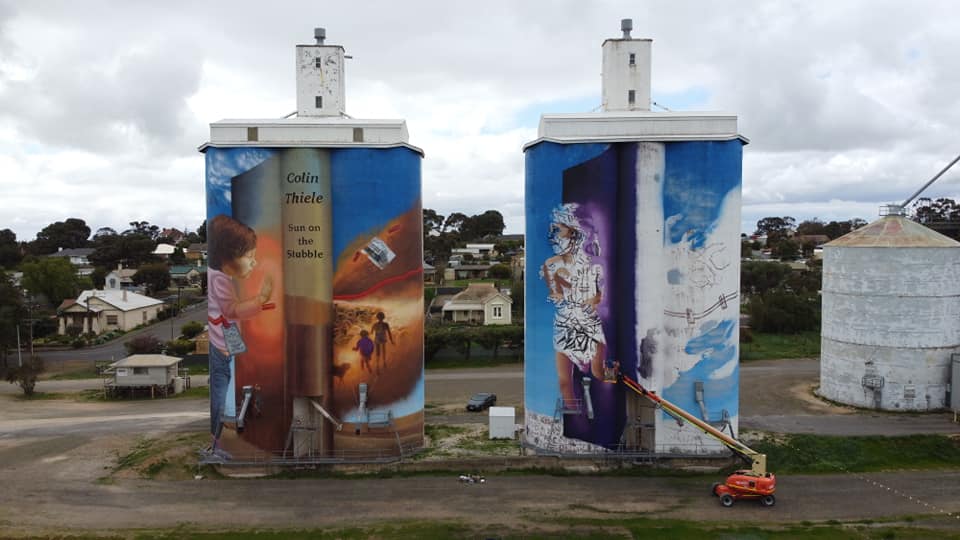 Eudunda Silo Art - Painted Continues 5th Sept - Photo Peter Hepburn