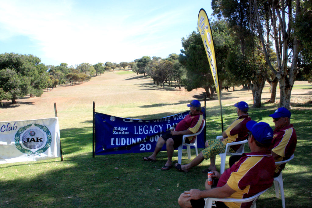 Eudunda Golf Club - COVID Golf 2020 - Hamley Bridge Team Relax after their day