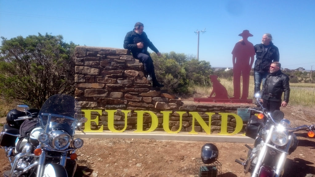 Roderick Eime - Travel Blogger & Motorcycle mates at Gustav & His Dog Entrance to Eudunda